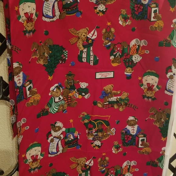2 yards  Christmas  fabric - Picture 7 of 7